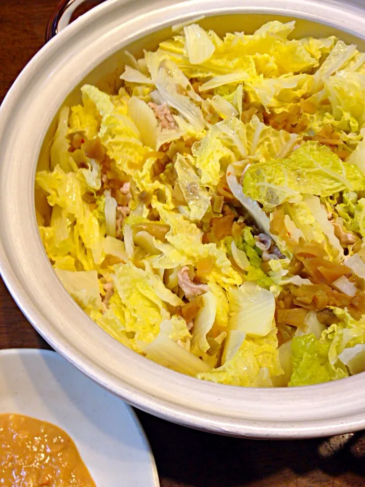 白菜と豚バラ肉の味噌だれ鍋|Fukikoさん