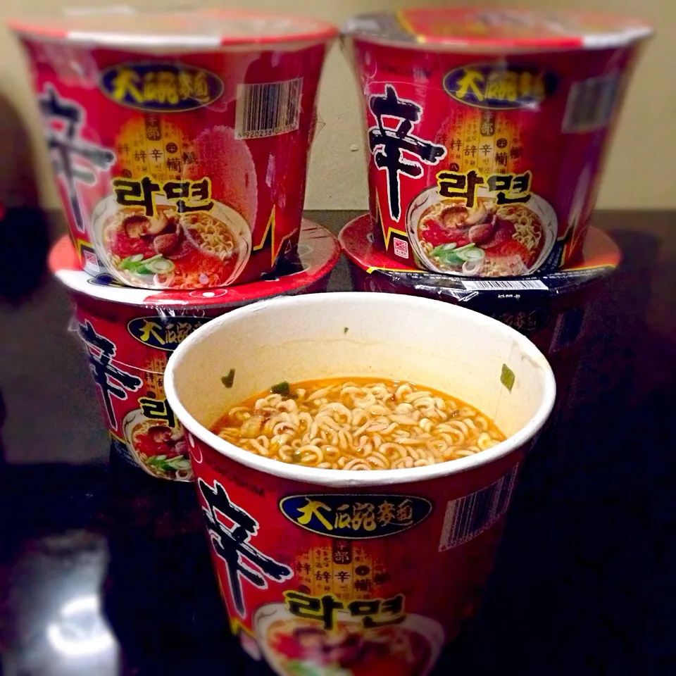 Super Spicy Korean Noodles perfect for the cold weather! #Sarap #SoAddicting|iamfem05さん