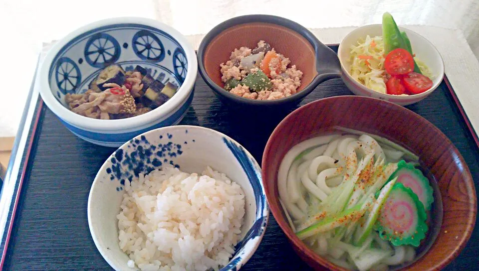 休日ブランチ  食べ過ぎました  動けない(/--)/|キク次郎さん