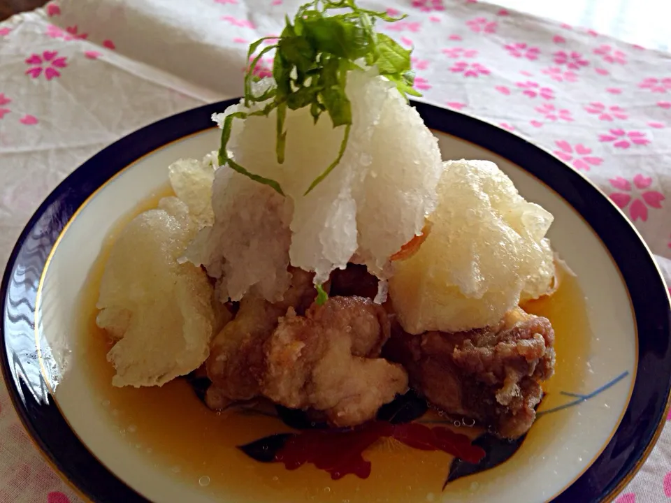 よっちぃさんの、鶏肉と餅の揚げ出しおろしだれ|ikaさん