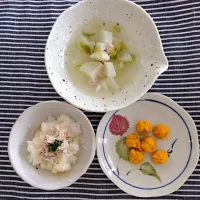 Snapdishの料理写真:離乳食完了期 昼食 マグロ飯|miyukinuさん