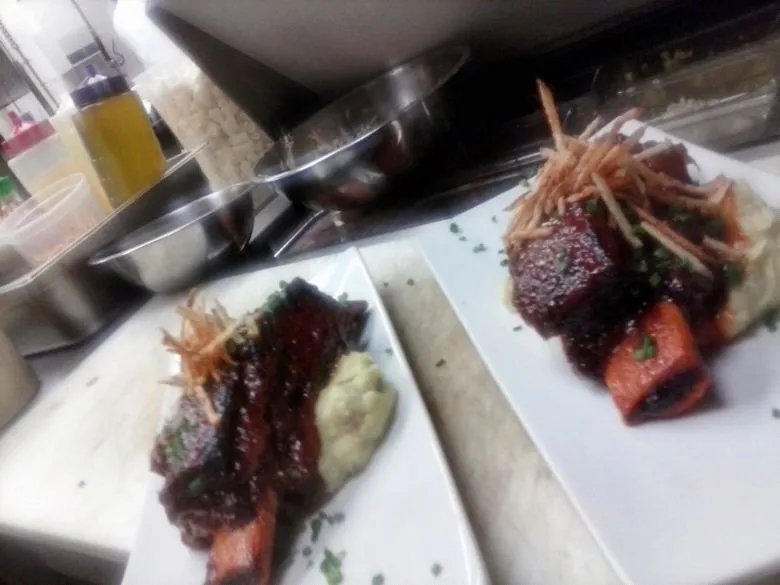 Short-Rib in a Jameson Irish Whiskey BBQ Sauce served on a Roasted Garlic Mash & Garnished with Matchstick Fries.|Mark BigDaddy Hoobinさん