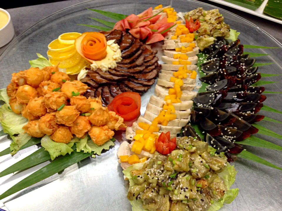 Mix appetizers for the upcoming chinese new year!! :)|Jo Aquinoさん