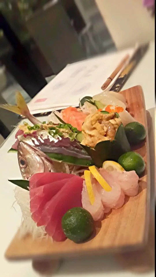 sashimi moriawase|globetrotterさん