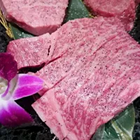 わしの肉。。
一頭買いしてるから超リーズナブルで美味しいお肉が食べれる！|未來歩さん