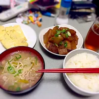 Snapdishの料理写真:豚汁＆大根と豚バラのこってり煮|ma○moさん