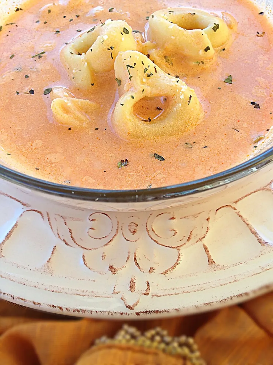 Tortellini Tomato Basil Bisque|lindsay robesonさん