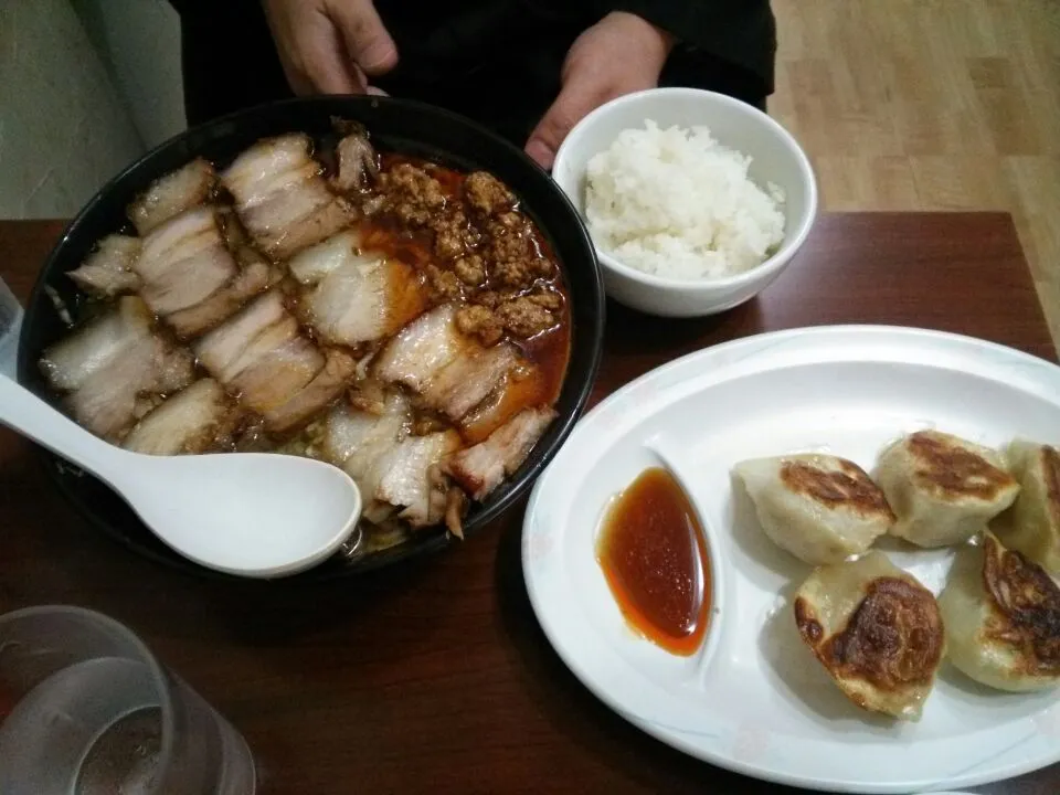 北大塚ラーメンのチャーシュー麺激辛♪|東京ライオンズさん