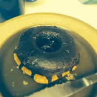 Snapdishの料理写真:Chocolate glazed doughnut|Sai linさん