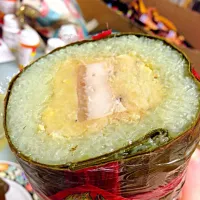 Snapdishの料理写真:Bánh Tét (Vietnamese rice cake)|Loc Voさん