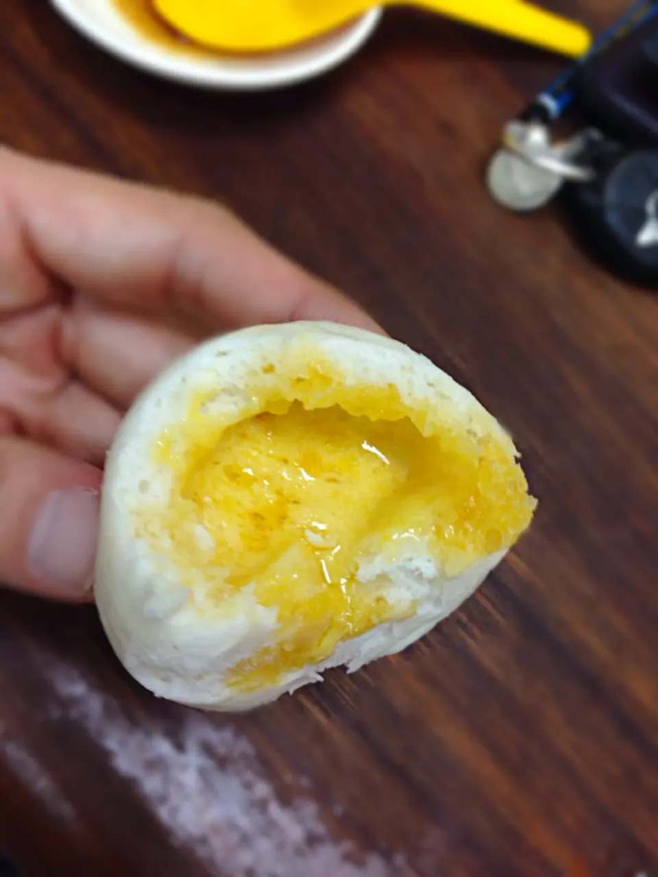 Salted egg lava bun|willzさん