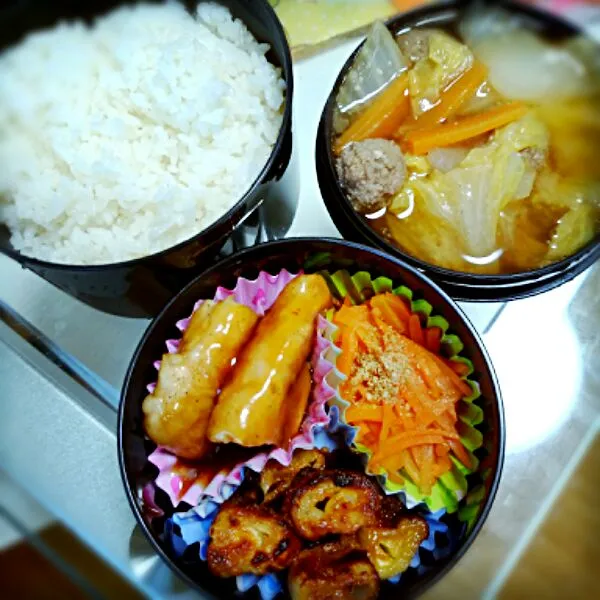 ＊白菜と根菜の味噌バター鍋
＊人参ナムル
＊ネギの味噌焼き
＊鶏胸の照り焼き餡がけ
＊ご飯|りなさんさん