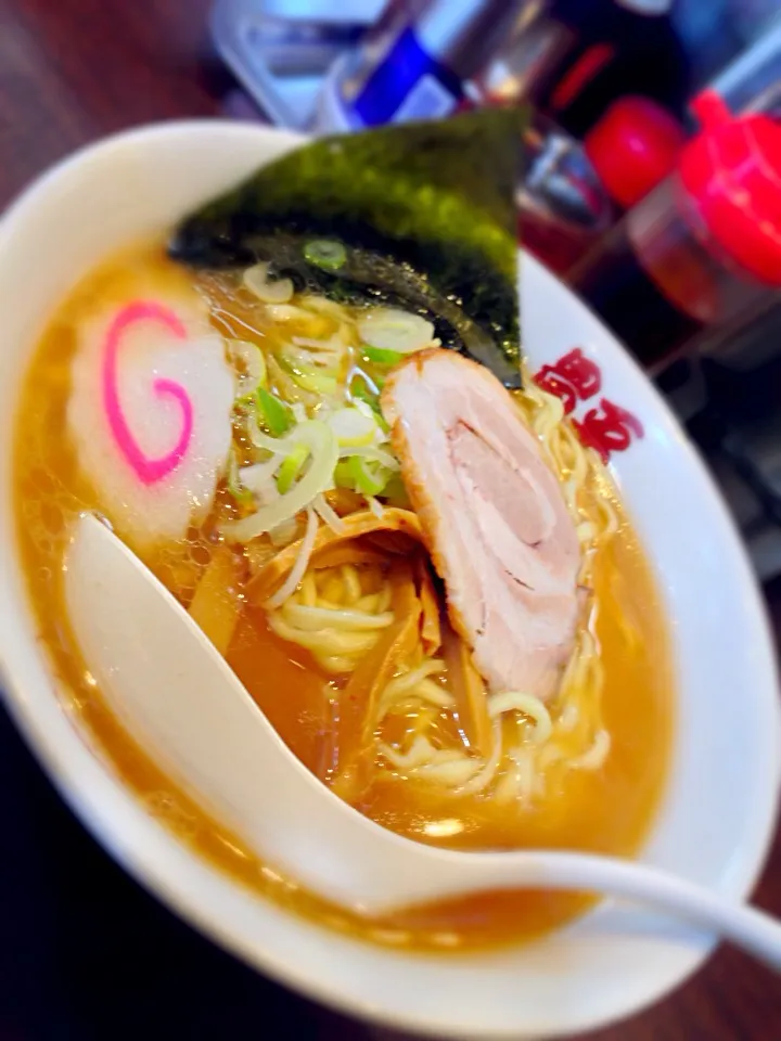 久々外食🍜|おかっぴーさん