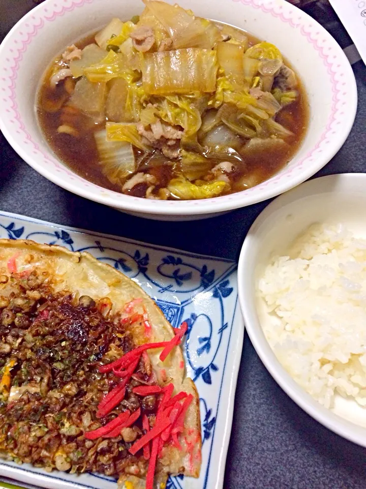 Snapdishの料理写真:#夕飯 竹屋のフライ、白米、温かい肉野菜蕎麦。なっからお腹いっぱいぱいになったで。|ms903さん