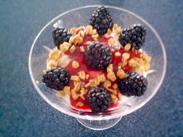 blackberry parfait|Jiraphon Gさん