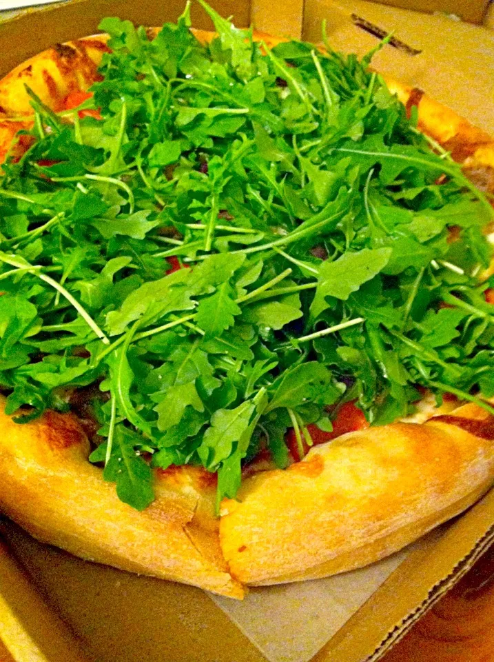 Arugula ricotta pizza|Juliee ~ ジュリーさん