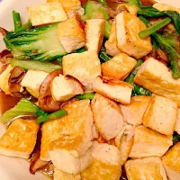 Tofu with baby bokchoy &  shitaake mushrooms in oyster sauce|Tracyさん