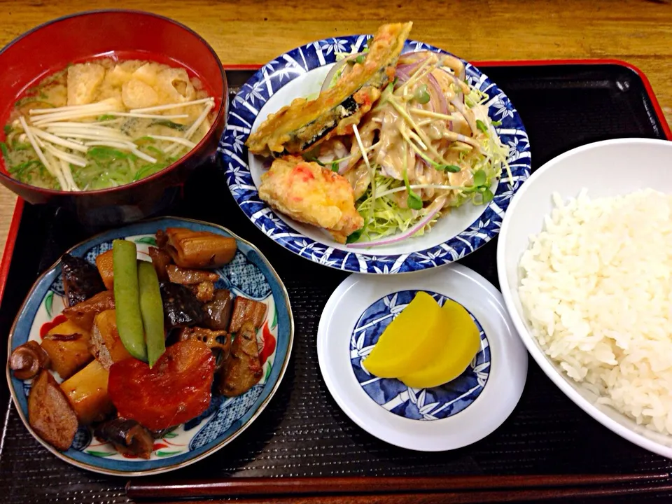 蒸し鶏サラダ定食＼(^o^)／|すかラインさん