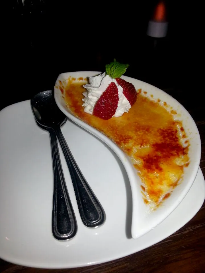 Snapdishの料理写真:creme brulle|vitantriさん