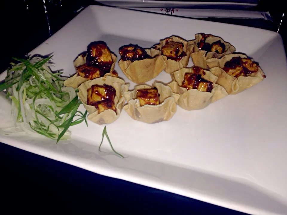 Snapdishの料理写真:Crispy Tofu with Tamarind Chutney #TwistOfTaste @experienceshiro|shivangireviewsさん