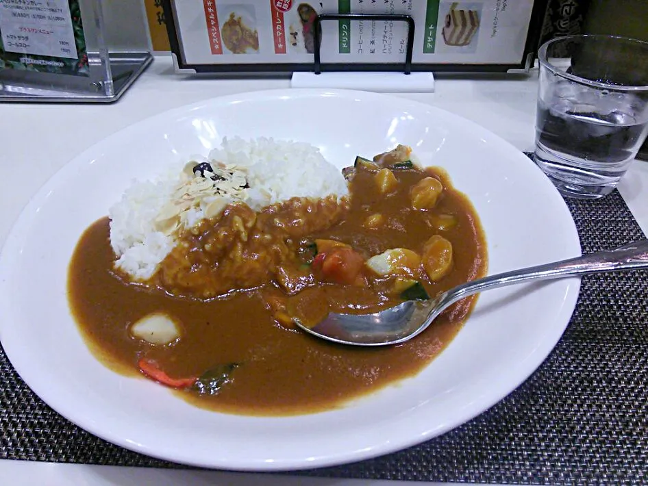 トップスの彩り野菜カレー（スパイスホット）|里美さん