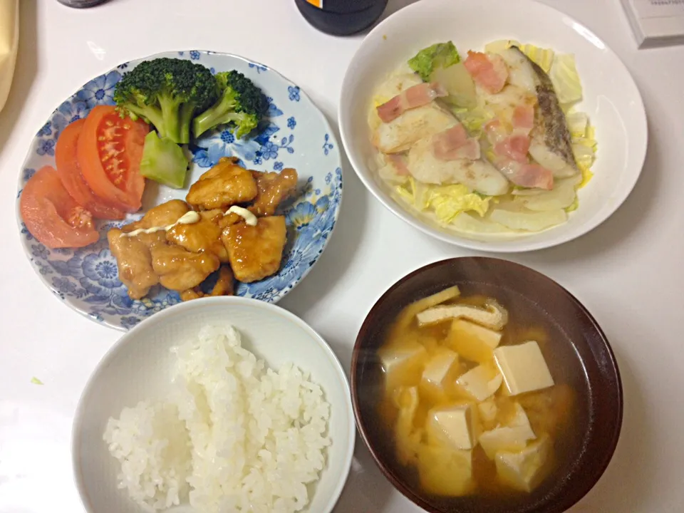 Snapdishの料理写真:ムネ肉甘辛、タラバター|おっちさん