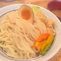 宮田麺児のつけ麺♬|進藤さん