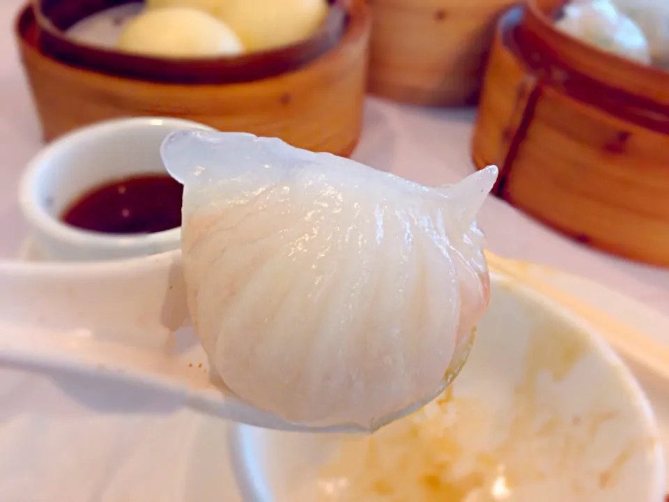 Snapdishの料理写真:蝦餃Steamed shrimp dumpling|PeonyYanさん