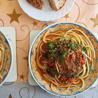 オーストラリアのパスタランチ！お皿とクロスで更に美味しく食べましょう。