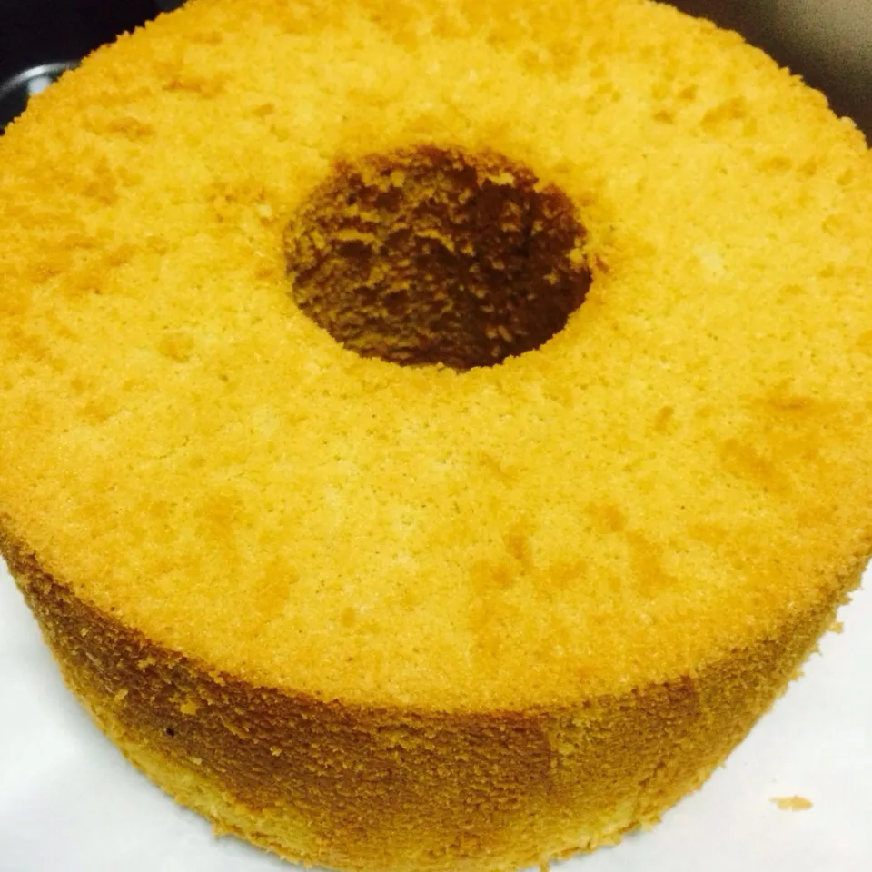 Palm sugar & coconut milk chiffon cake|Trish Wongさん