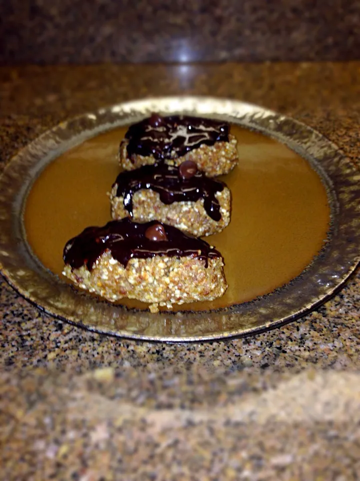 QUINOA BREAKFAST BARS|lynleaさん