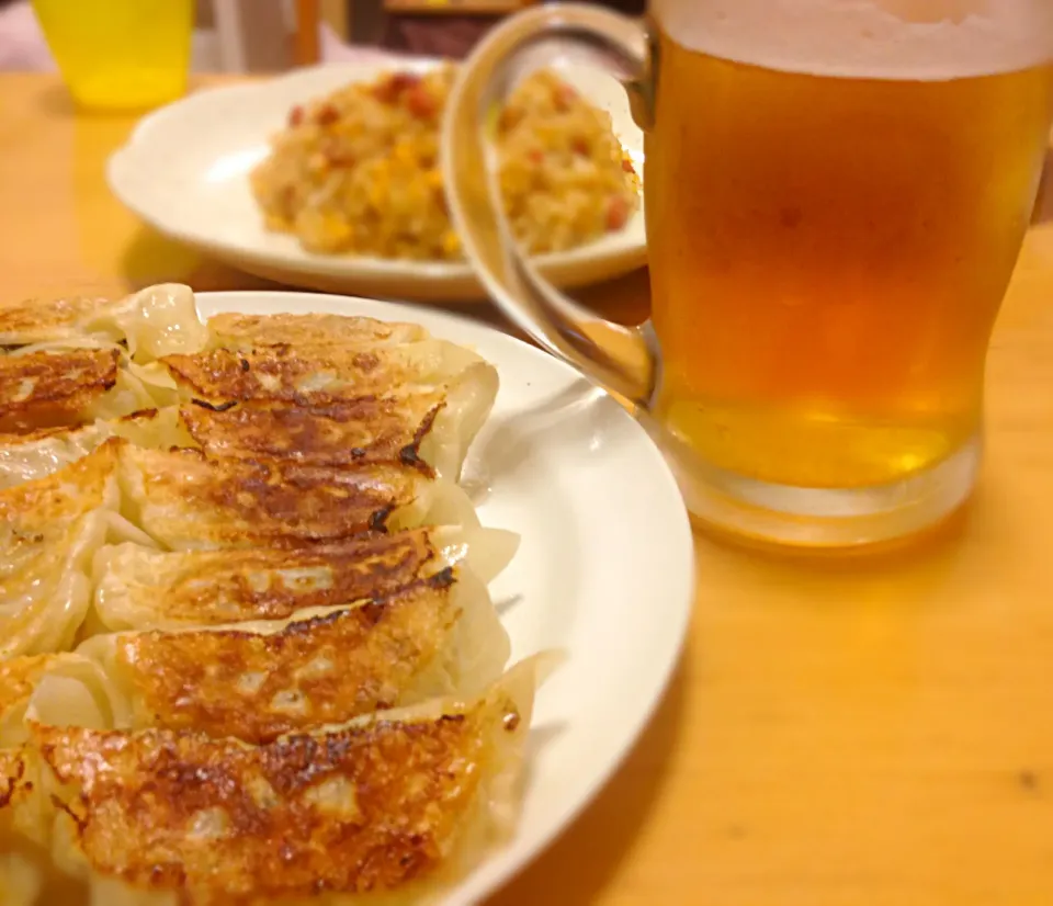 餃子にはやっぱりビール！！|ようこさん