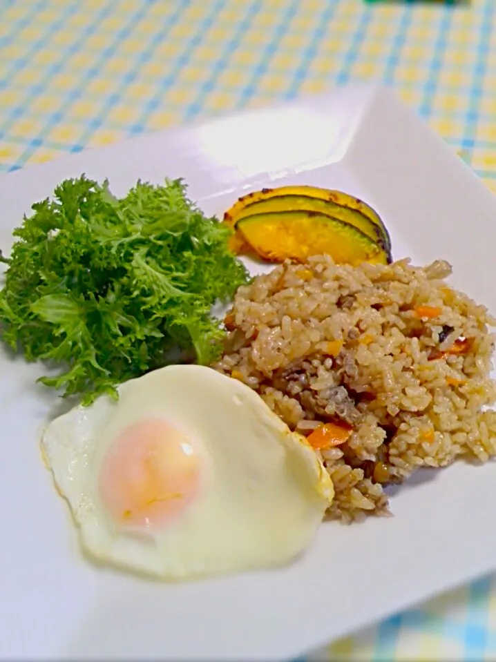 くららさんの炊飯器de韓国風カルビ炒飯☆|mikiさん