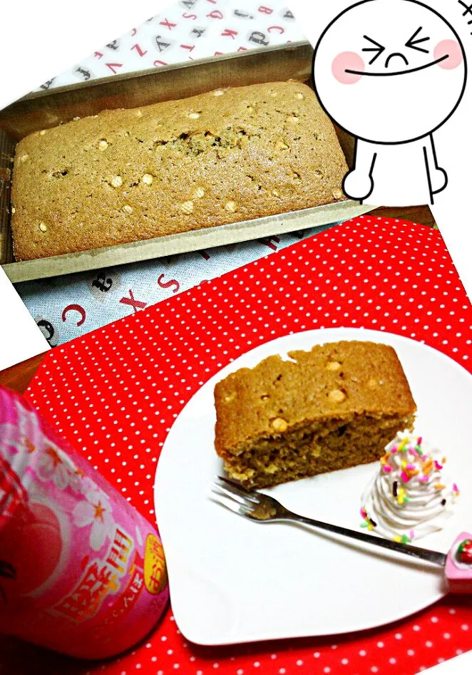 アーモンドチップをのっけた紅茶のパウンドケーキ～❤
春限定桃とさくらんぼのチューハイ飲む～☆|☆Yumi☆さん