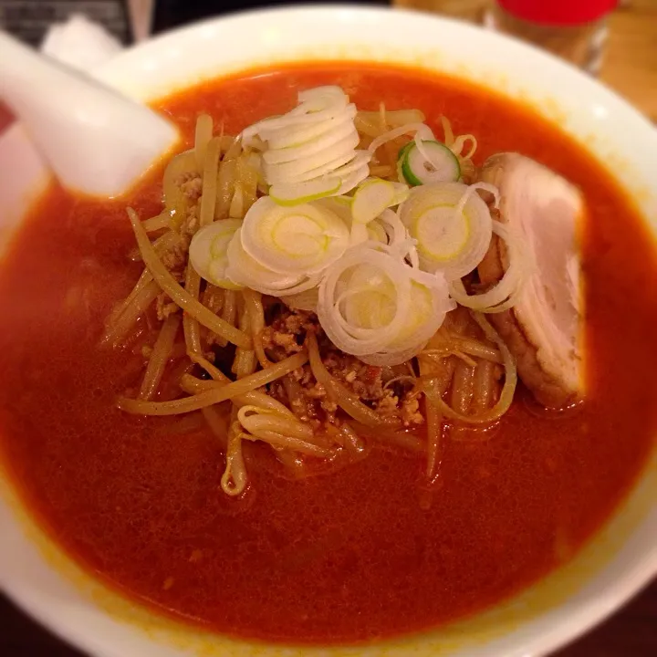 炎の辛味噌ラーメン¥850-|中野泰介さん