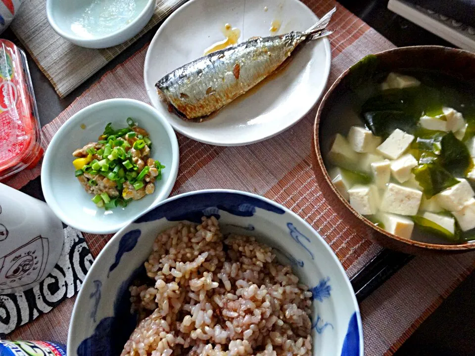 鰯の生姜煮＆納豆＆豆腐の味噌汁|まぐろさん