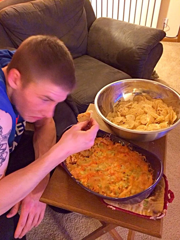 Snapdishの料理写真:Buffalo chicken dip. For he Super Bowl.|amyさん