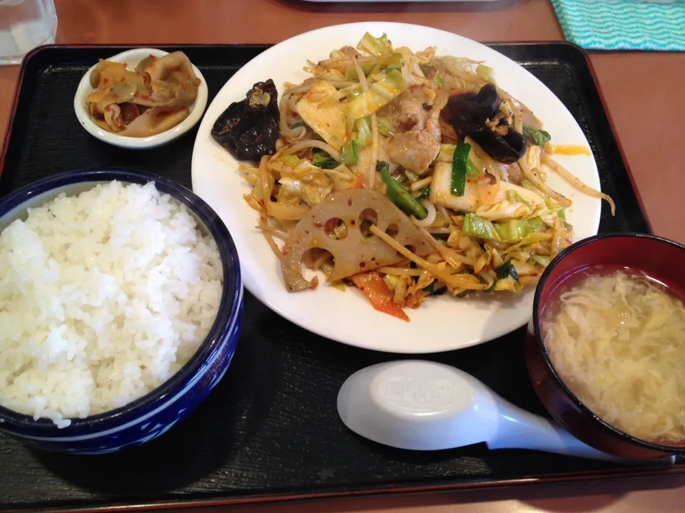 季節野菜と豚肉のスタミナ炒め|おっちさん