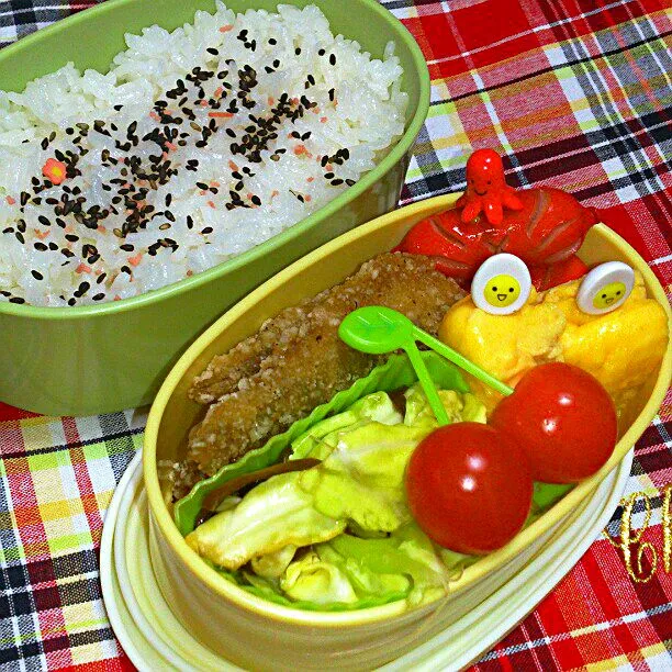 2/4(火)の旦那弁当
♪いわしの竜田揚げ
♪だし巻き
♪ミニトマト
♪キャベツ昆布
♪ウィンナ|ふみぃさん