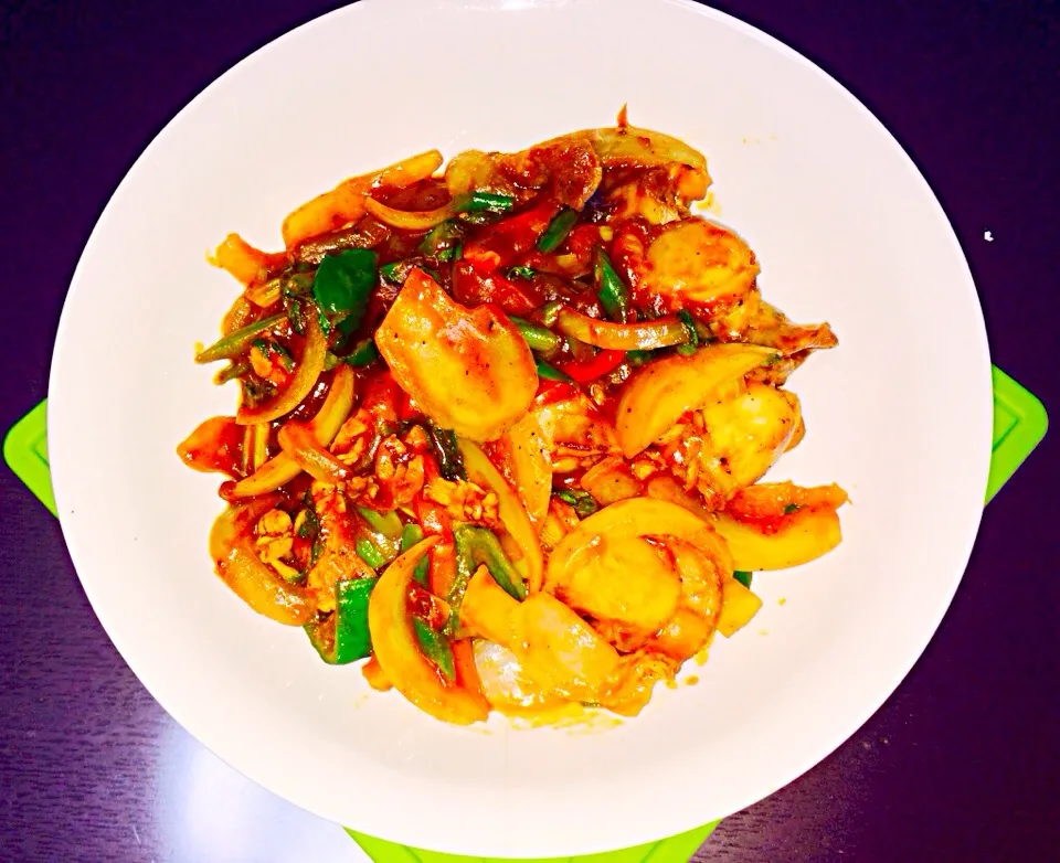 Pork & Scallops tossed in Tomato Sauce|Jaimie Alvarezさん