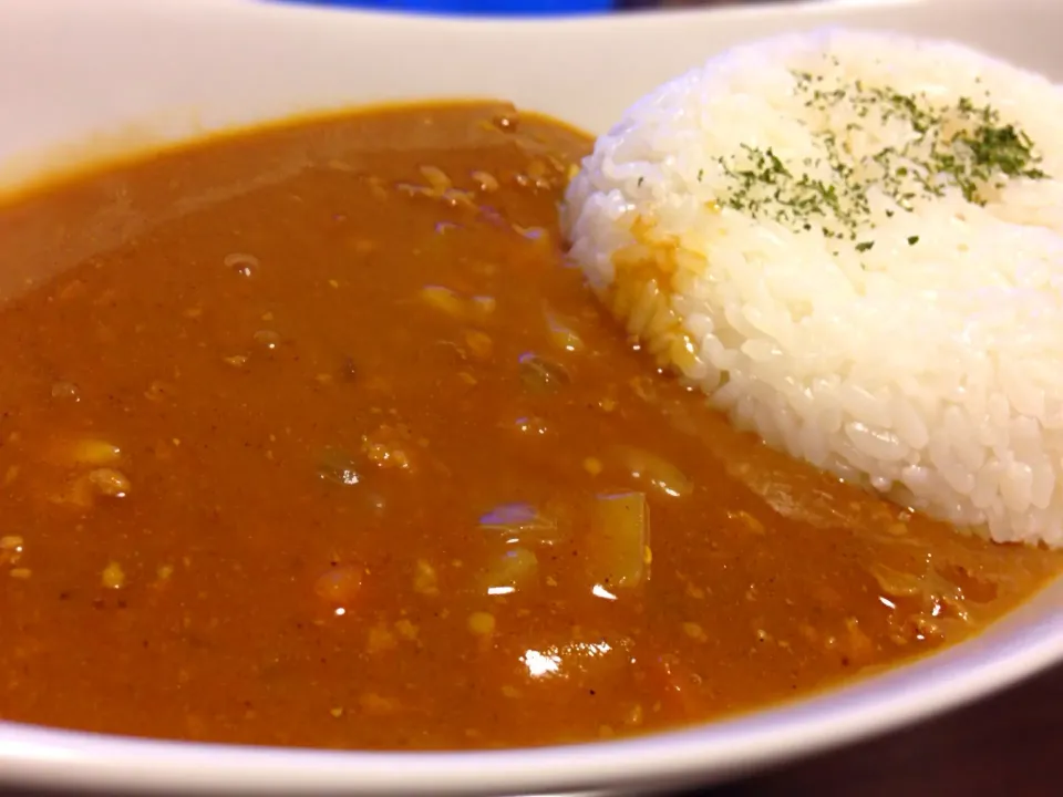 Snapdishの料理写真:ひき肉のピリ辛キーマカレー★|かおりんさん