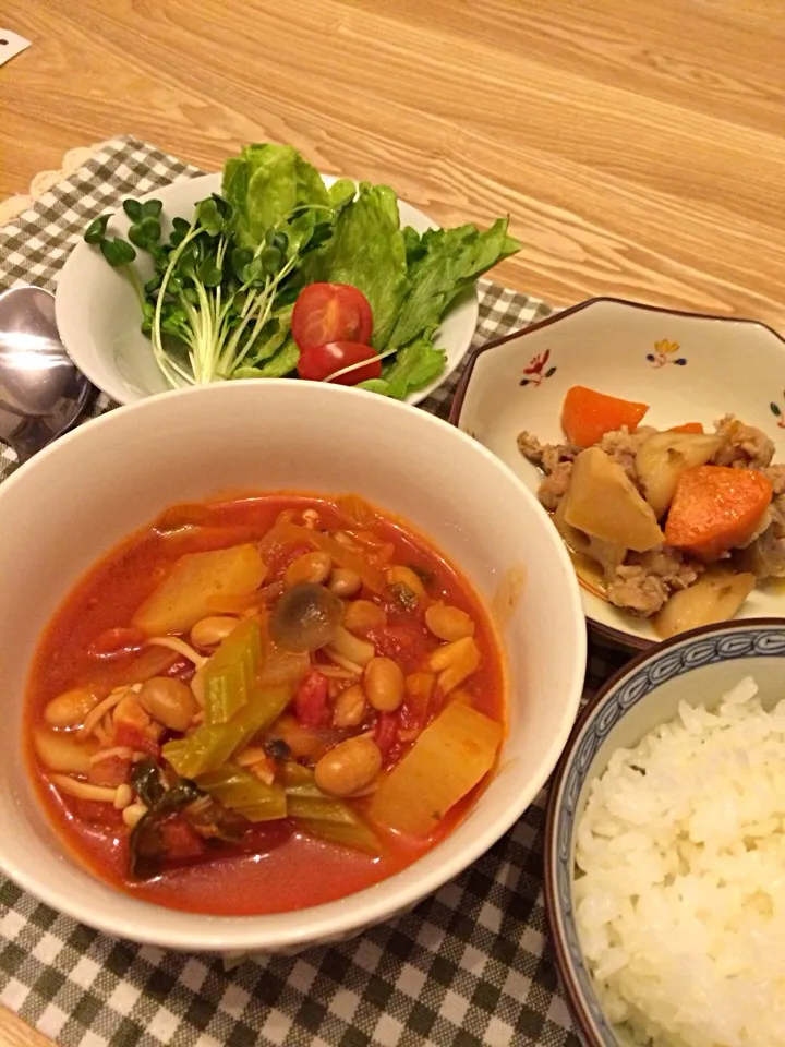 煮炊きもの、サラダ、根菜トマトスープ|あさちゃんさん