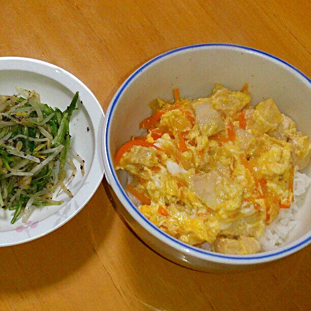 親子丼と胡麻和え|ふみぃさん