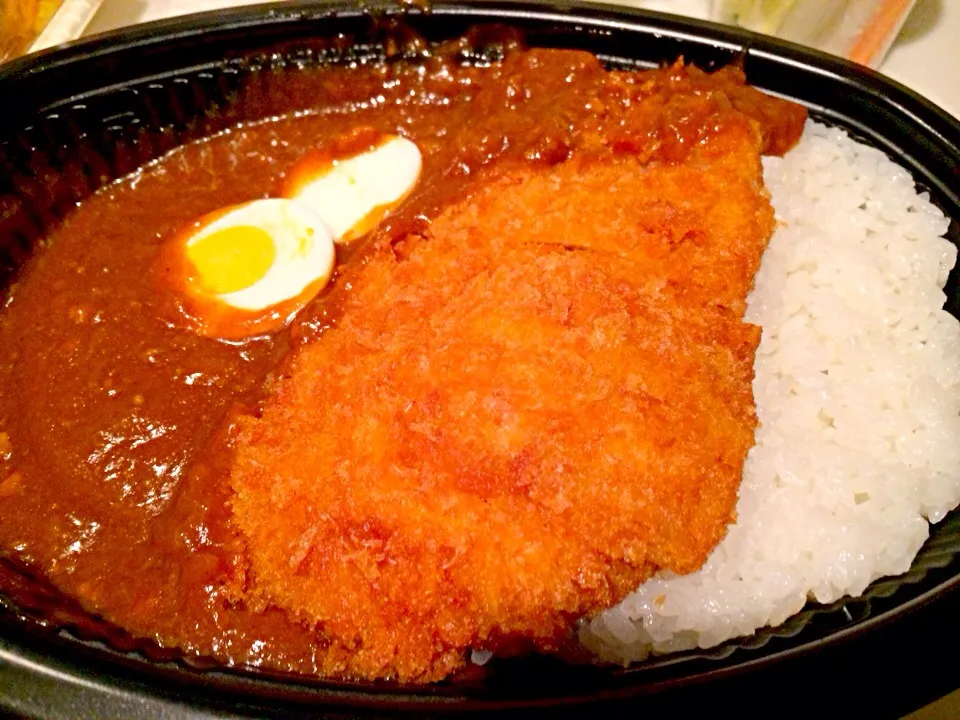 セブンイレブンのカツカレー|Food is lifeさん