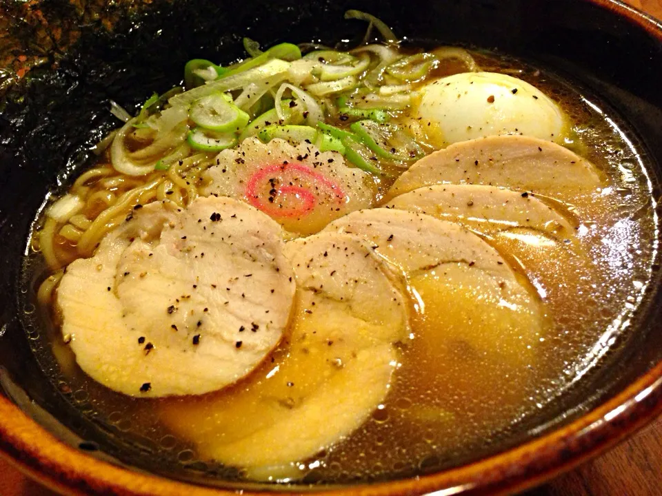 Snapdishの料理写真:マルちゃん正麺で鶏チャーシュー麺|幸家さん