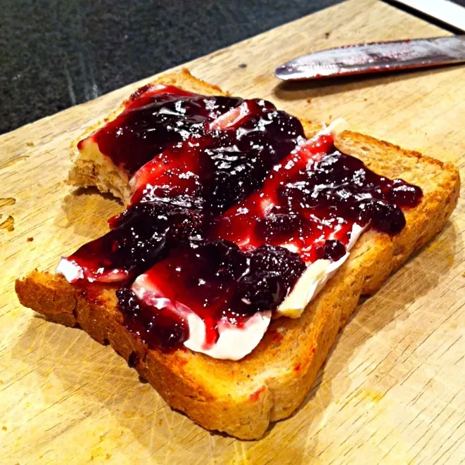 Toast Jam Cheese|wiwi mrgさん