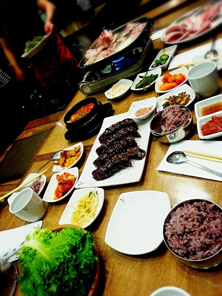 Snapdishの料理写真:삼겹살 (sam guyp sal)|Han Leeさん