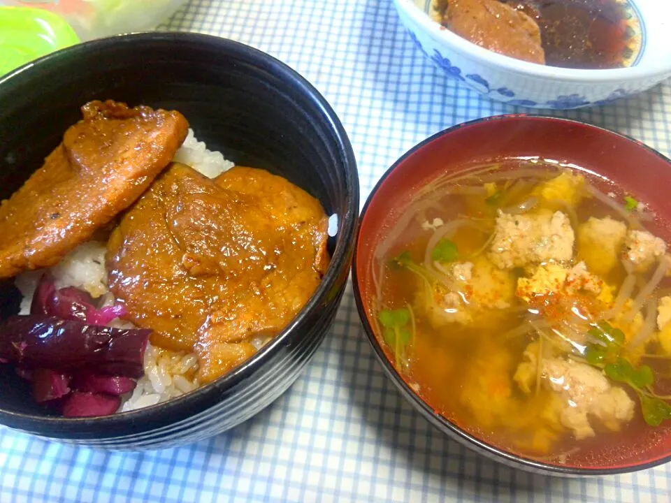 今日のガッツリ味噌豚丼 朝飯|sakumaさん