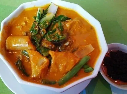 Kare kare with shrimp paste|My Cochinaさん