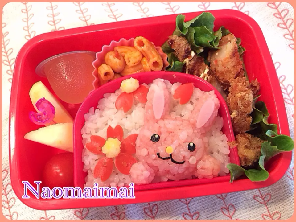 ウサギ＆お花弁当〜❤︎|Naomaimaiさん